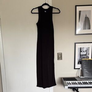 Old Navy Black Sleeveless Maxi Tank Dress